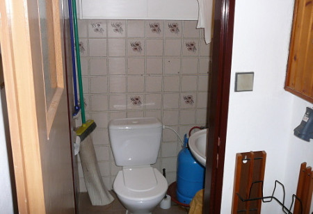 16.wc